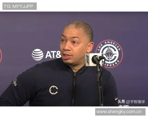 泰伦卢透露比尔因背部受伤缺席比赛原因分析