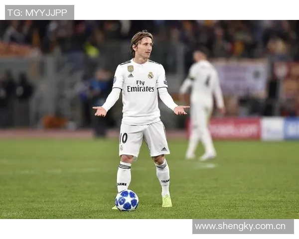 莫德里奇荣获米体传奇奖感慨加盟米兰如梦似幻