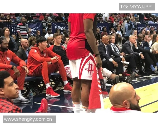 伊尔马兹辞职风波引发球迷热议四天后重返教练岗位再续传奇 伊尔马兹辞职风波引发球迷热议四天后重返教练岗位再续传奇