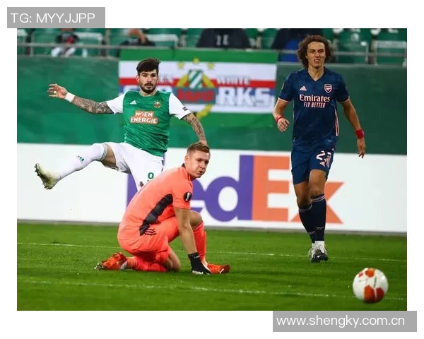 因暴雨导致球场积水严重欧协联一场比赛被迫中断引发关注