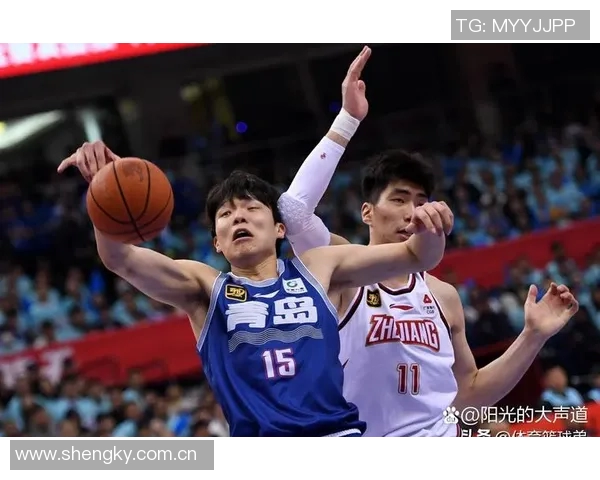 媒体人质疑球迷对杨瀚森的苛责为何不反思自己在外卖行业的表现